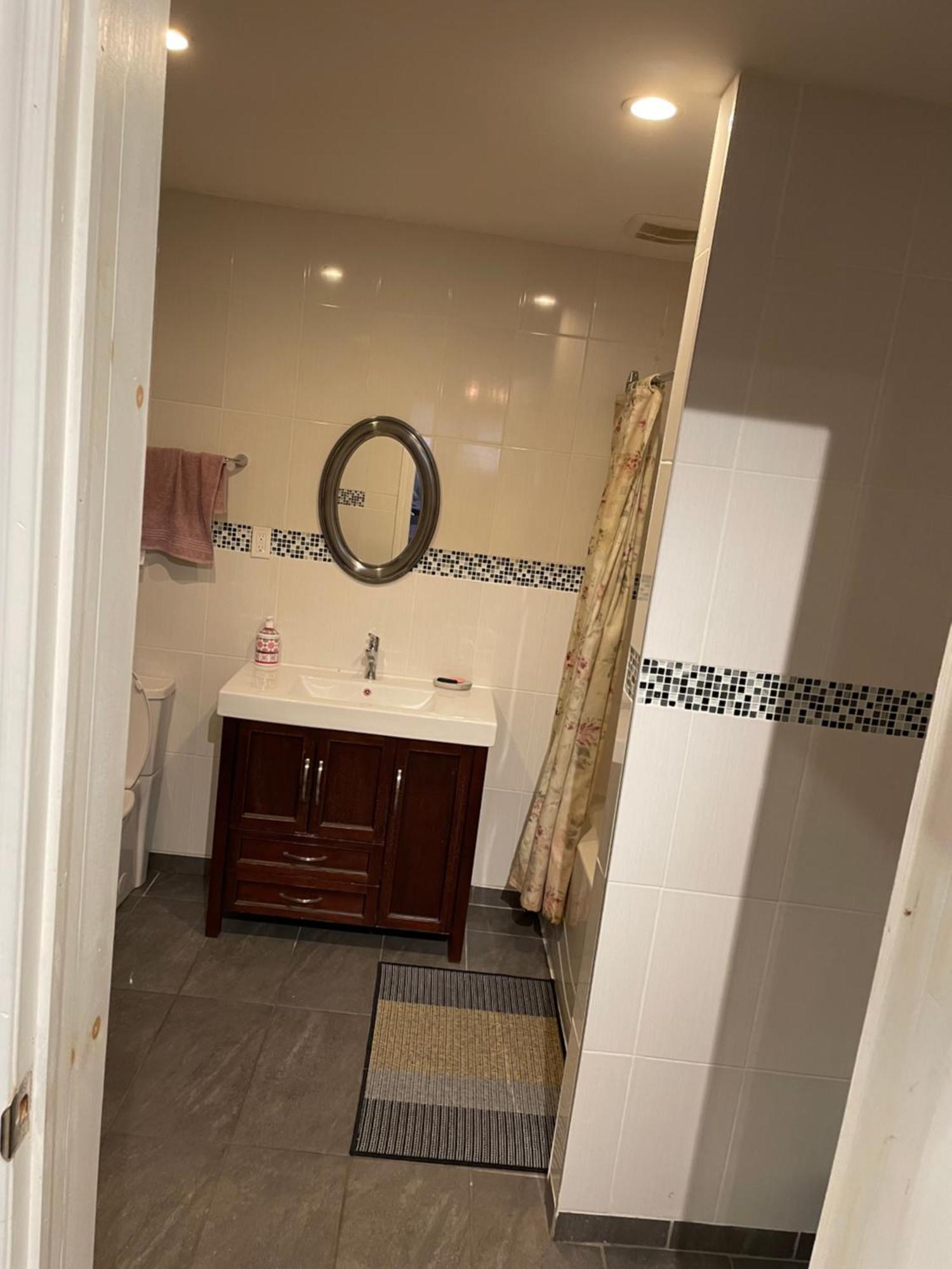 Self Service Small Breakfast, 2 Double Beds Private Room 몬트리올 외부 사진