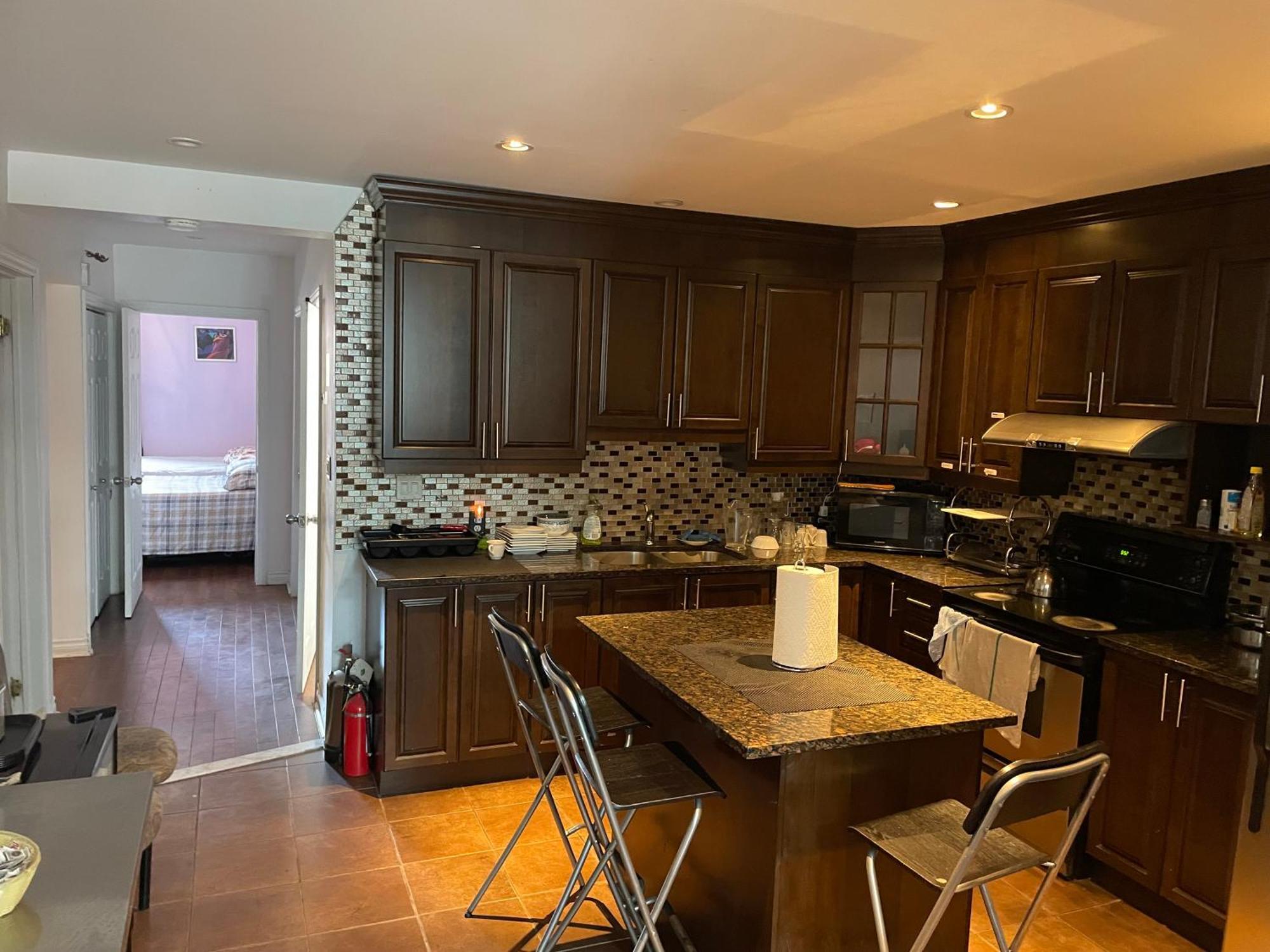 Self Service Small Breakfast, 2 Double Beds Private Room 몬트리올 외부 사진
